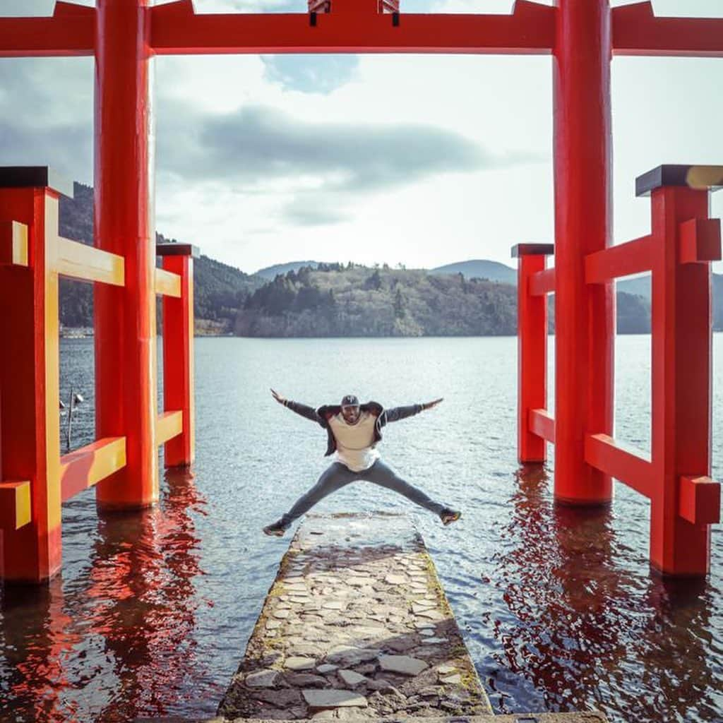 ヤシエル・プイグさんのインスタグラム写真 - (ヤシエル・プイグInstagram)「When in Hakone, visiting this Shrine Gate is a must.  #Beauty #Hakone #Japan #shrine #Peaceful @stage7photography」12月18日 23時36分 - yasielpuig