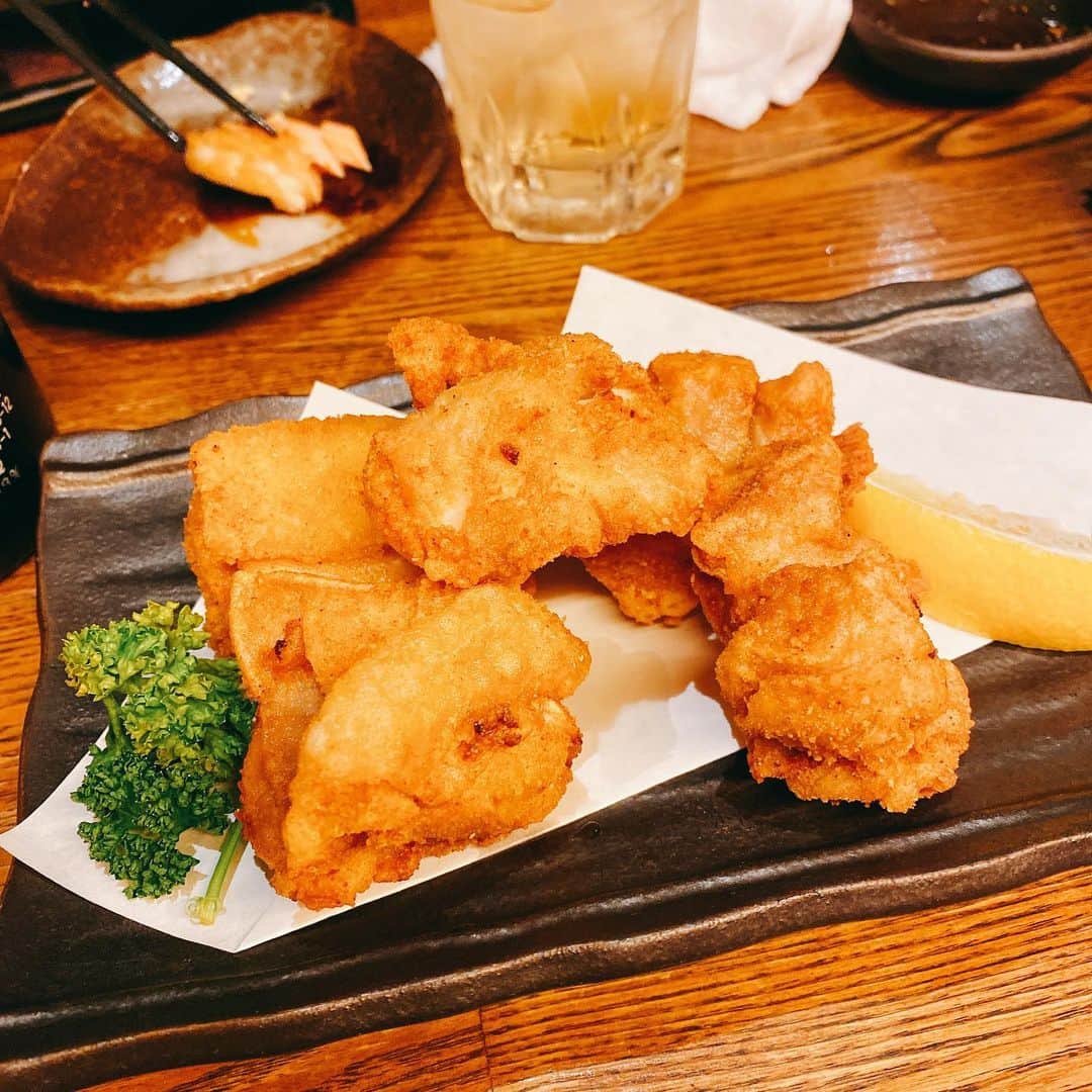 金巻ともこさんのインスタグラム写真 - (金巻ともこInstagram)「レモン鍋おいしいなー。唐揚げ欲が満たされた。 #成増グルメ #心々家  #おそとごはん金巻」12月18日 23時44分 - tomotomoco