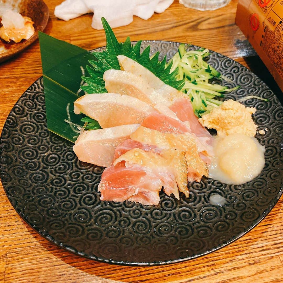 金巻ともこさんのインスタグラム写真 - (金巻ともこInstagram)「レモン鍋おいしいなー。唐揚げ欲が満たされた。 #成増グルメ #心々家  #おそとごはん金巻」12月18日 23時44分 - tomotomoco