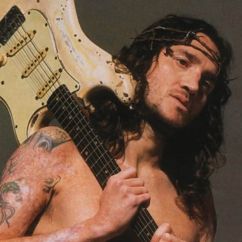 星あやさんのインスタグラム写真 - (星あやInstagram)「Christmas miracle🥺John Frusciante is coming back🥺💫 @chilipeppers #jhonfrusciante #legend」12月18日 15時59分 - ayastella_