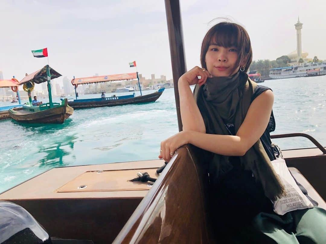 蒼山幸子さんのインスタグラム写真 - (蒼山幸子Instagram)「ストーリーに あげていますが 中東ひとり旅中だった たくましいともだちに誘われ ドバイで女ふたり旅を しています。 初日から砂漠泊で 乾燥と引き換えに 素晴らしい景色。 街中は船文化も。」12月18日 16時10分 - sachiko_aoyama