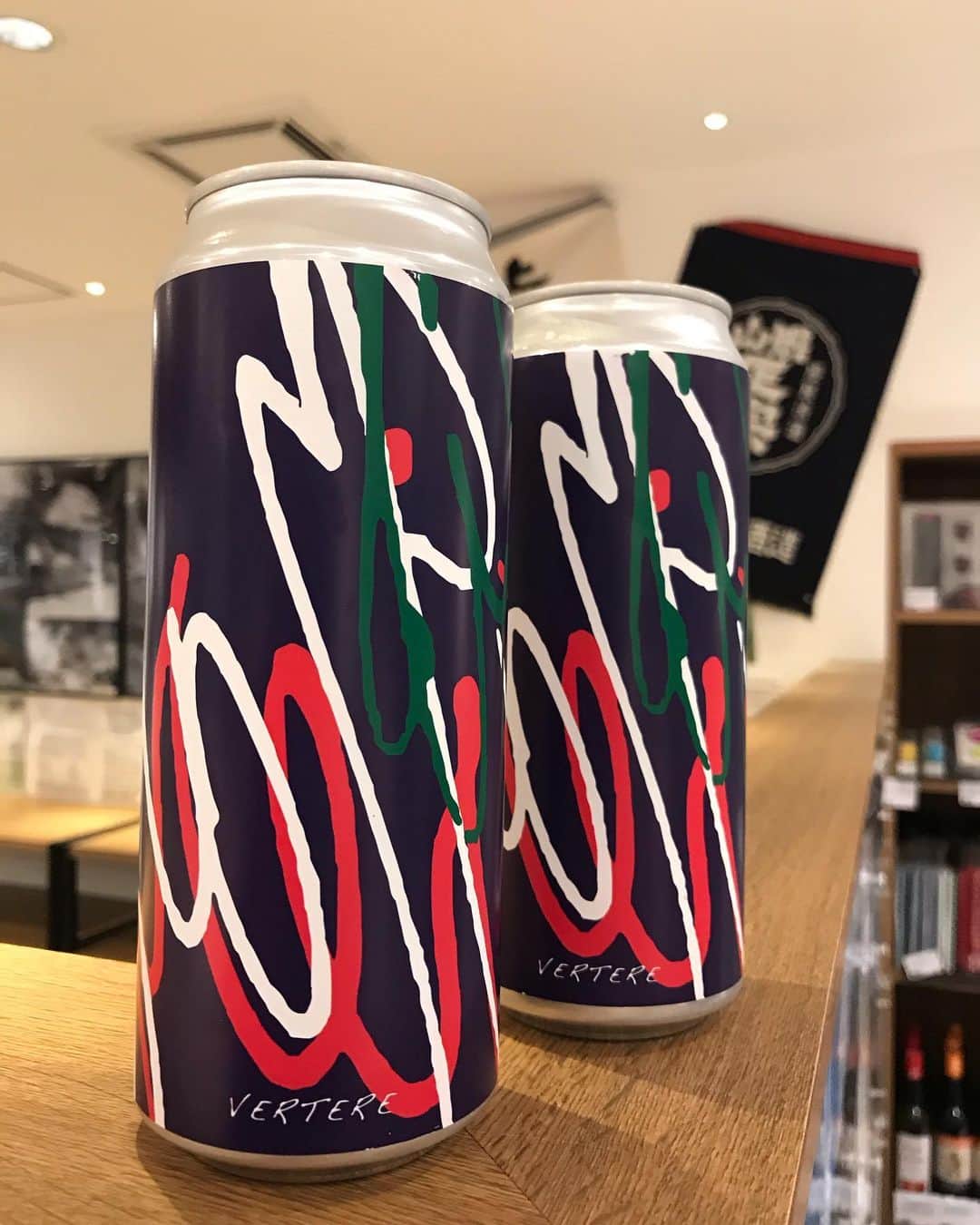 鈴木酒販神田店 〈日本酒とワインの専門店〉のグルメインスタ