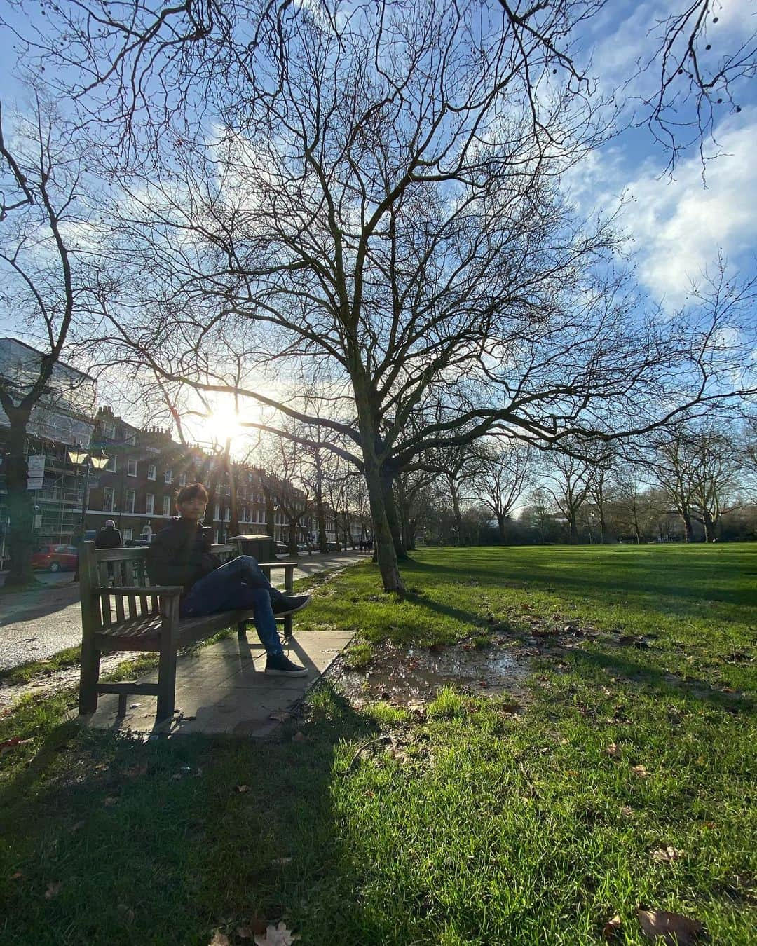 喜山康平さんのインスタグラム写真 - (喜山康平Instagram)「. #london🇬🇧 #park #moltonbrown  #dog #highbury  #アーセナル  #エドシーラン #edsheeran  #mackintosh  #torreira #yusuketanaka  #freddieljungberg🇸🇪」12月18日 17時52分 - koheikiyama_