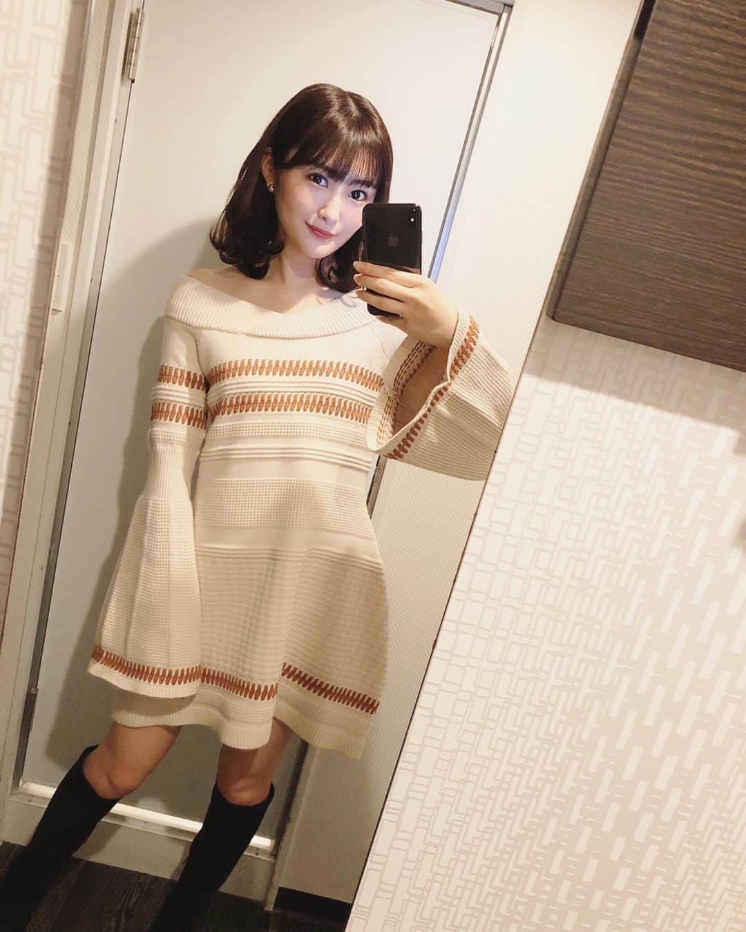 川上礼奈さんのインスタグラム写真 - (川上礼奈Instagram)「. 今日のロケは私服でした🥰♡ one-piece... @eimyistoire_official  boots... @re_rz  #ootd #れなぴょん私服」12月18日 18時34分 - kawakami_rena