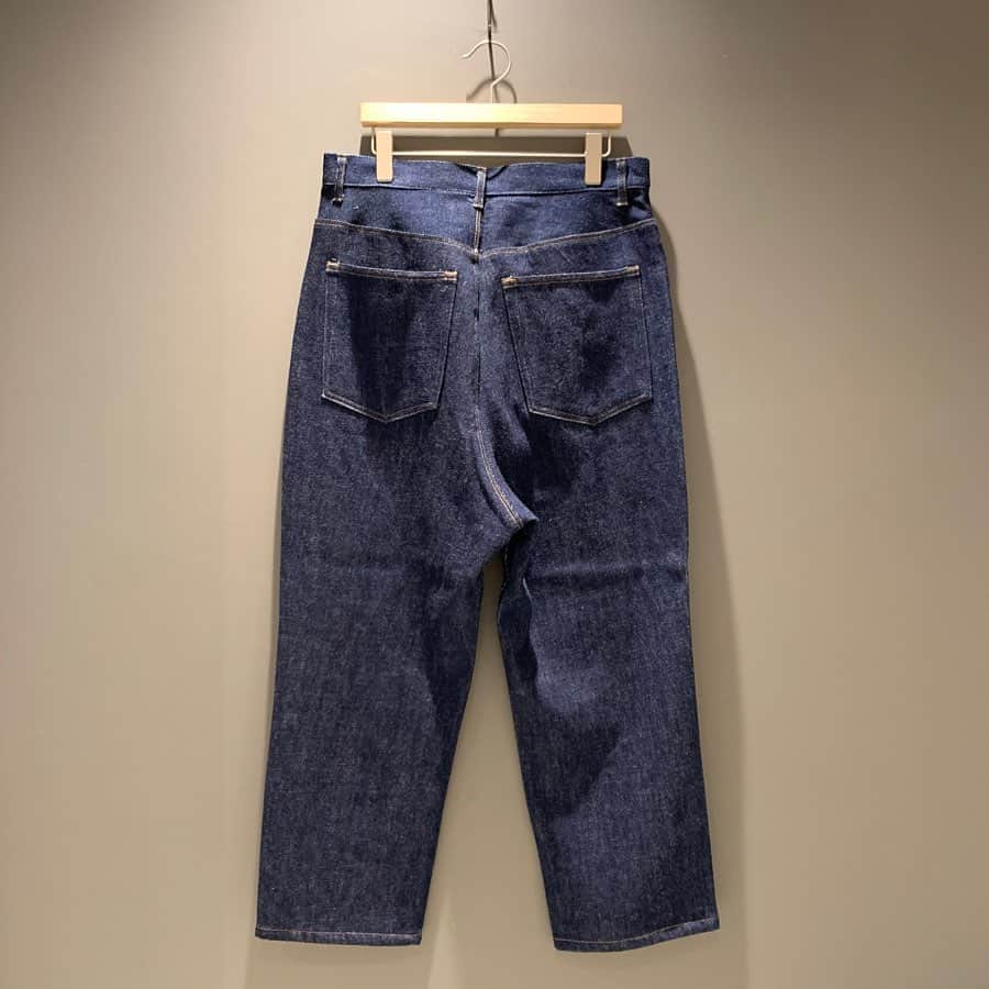 BEAMS JAPANさんのインスタグラム写真 - (BEAMS JAPANInstagram)「＜Needles＞ Mens Pegtop Jeans BEAMS JAPAN 2F @beams_japan #needles #beams #beamsjapan #beamsjapan2nd Instagram for New Arrivals Blog for Recommended Items #japan #tokyo #shinjuku #fashion #mensfashion #womensfashion #日本 #東京 #新宿 #ファッション#メンズファッション #ウィメンズファッション #ビームス #ビームスジャパン」12月18日 20時24分 - beams_japan