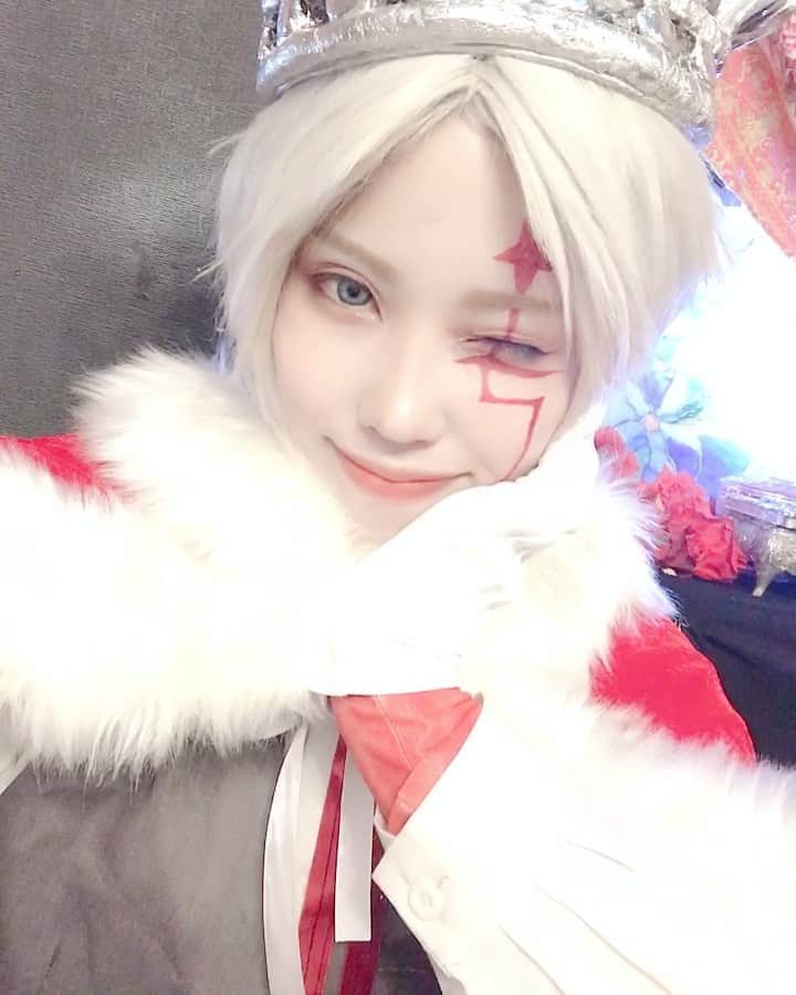 のインスタグラム：「long time no see〜🥰Allen after a year and a half😧 #dgrayman #dgraymancosplay #allenwalker #cosplay #xmas」