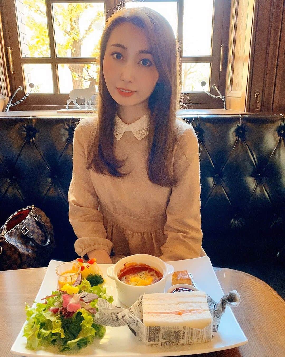 尾崎ありさのグルメインスタ