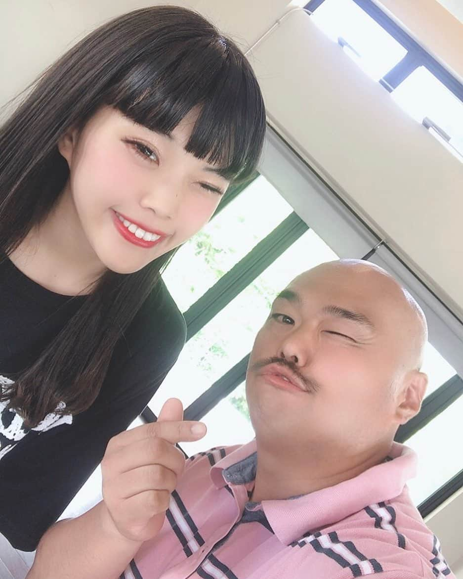 クロちゃんさんのインスタグラム写真 - (クロちゃんInstagram)「合宿中のダンスの先生として参加してくれた 【アイナ・ジ・エンド】  アイナ先生にダンスに入れて欲しい感じを伝えるとそれをすぐに具現化してくれて、本当に感動したしん。  #アイナ・ジ・エンド  #アイナ #BiSH #モンスターアイドル #水曜日のダウンタウン #クロちゃん　#沖縄合宿 #WACK」12月18日 21時36分 - kurochandesuwawa