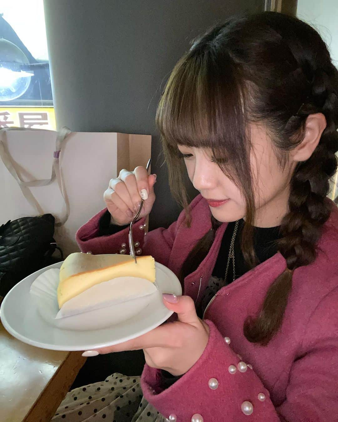 長南舞さんのインスタグラム写真 - (長南舞Instagram)「チーズケーキブーム」12月18日 22時13分 - chonanmai