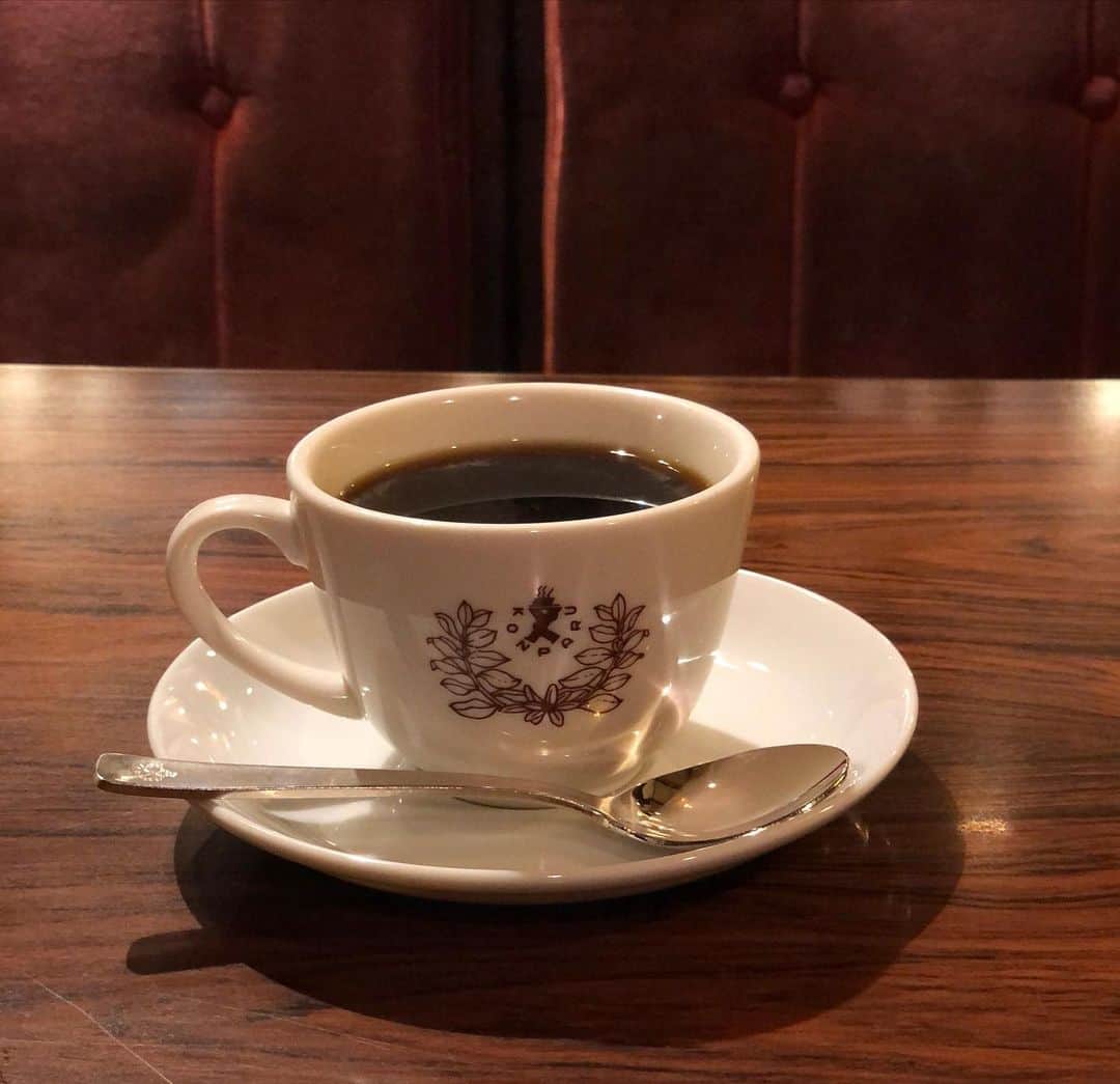 甲斐みのりさんのインスタグラム写真 - (甲斐みのりInstagram)「コンパル大須本店。 御器所店にも久しぶりに行きたい。  #なごやのたからもの #喫茶喫茶喫茶」12月18日 22時11分 - minori_loule