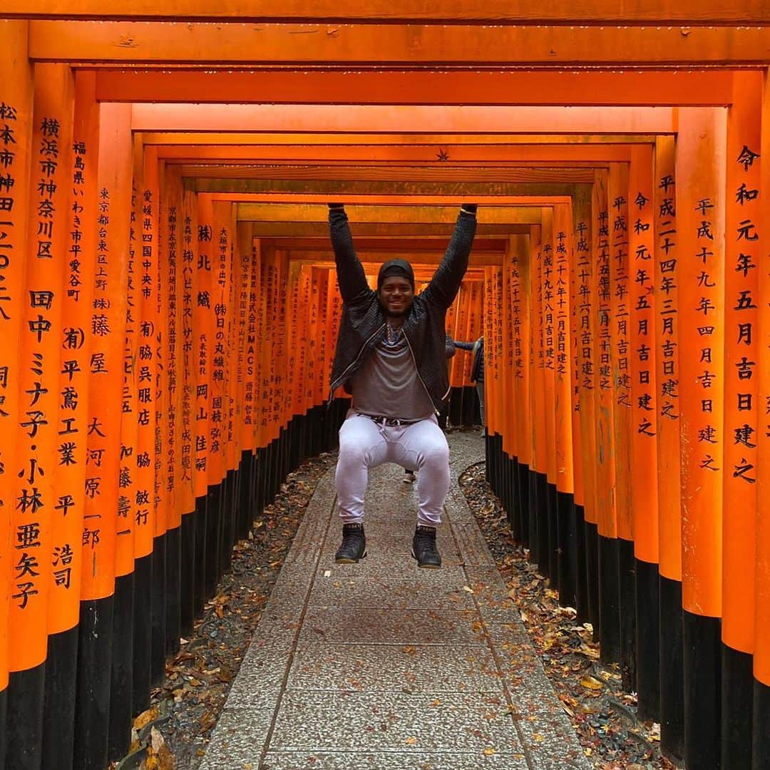 ヤシエル・プイグさんのインスタグラム写真 - (ヤシエル・プイグInstagram)「One of the most famous and beautiful places in Japan .. A unique and interesting experience I advise you to visit it #japan #beautiful #templo #visit #pic」12月18日 22時27分 - yasielpuig