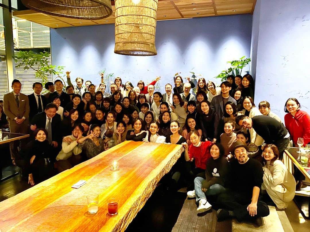 優木まおみさんのインスタグラム写真 - (優木まおみInstagram)「大好きな人達の集合体(^^) 2019年ありがとうございました！！ #teamvery」12月18日 22時37分 - yukimaomi