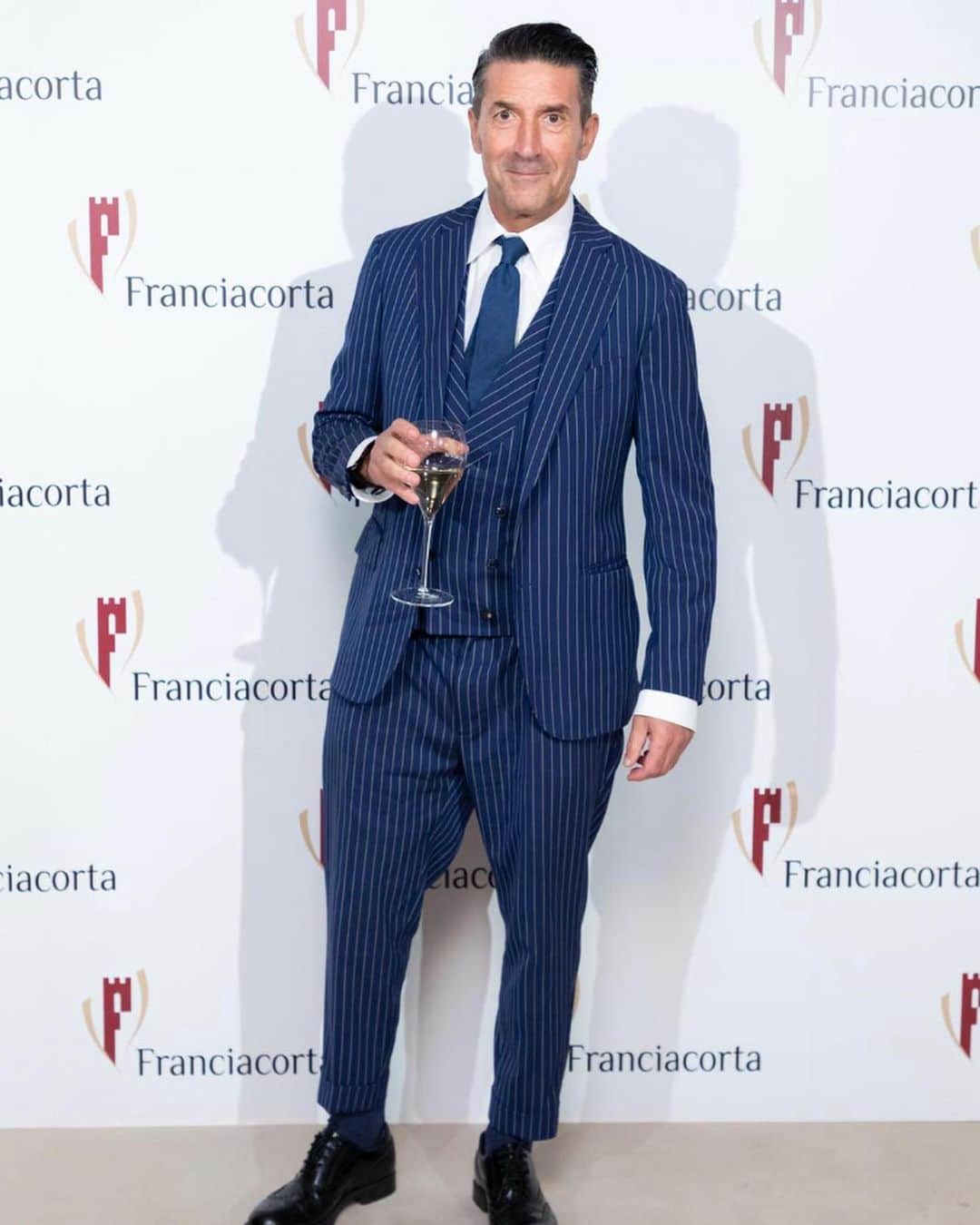 パンツェッタ・ジローラモさんのインスタグラム写真 - (パンツェッタ・ジローラモInstagram)「Franciacorta #party #italy #italianwine #best #enjoylife #enjoy #pasini #italians #suitstyles」12月19日 8時51分 - girolamo.me