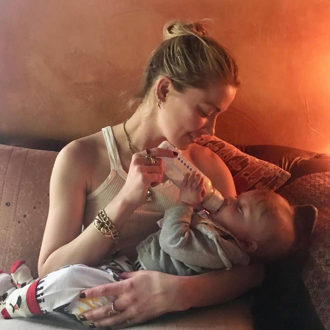 アンバー・ハードさんのインスタグラム写真 - (アンバー・ハードInstagram)「Happiest of birthdays to this little man.」12月19日 3時46分 - amberheard