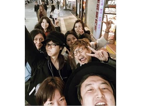 日下裕江さんのインスタグラム写真 - (日下裕江Instagram)「Year end party‼︎ 岩崎健志郎さんのお店で🍖  お肉美味しかった🤤💕 , 幸せ〜✨ , . そして楽しすぎて 可笑しすぎて、 お腹が捩れるほど笑った🤣  あの謎の『え？』というのに ツボって笑ってたけど、 何故そんな流れになったのか、 もはや記憶がない…w  後半箸が転がっても笑ってた🥢🤣🤣🤣, . .  三次会での お絵描き伝言ゲームも、 みんなの絵心の凄さに 涙が出るほど笑った🤣  またやりたい✨  良い忘年会だったな♪  #yearendparty #忘年会　#岩崎健志郎 #焼肉割烹岩崎健志郎上野」12月19日 4時39分 - hiroe___h
