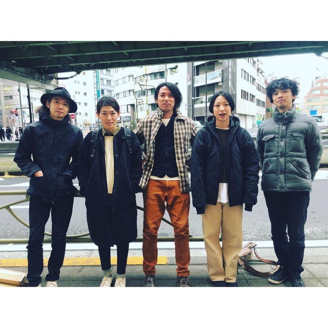 のインスタグラム：「最終リハーサル終了！！！ 13周年を迎えた感謝を胸に。 今の私が出来る最高の歌を、最高のメンバーと共に全力でお届けします。 楽しい夜になるぞーー！ワクワクが止まらん。  12/21(土)KIWA TENNOZ 17時30分スタートです。  お待ちしてます☺︎❤︎」