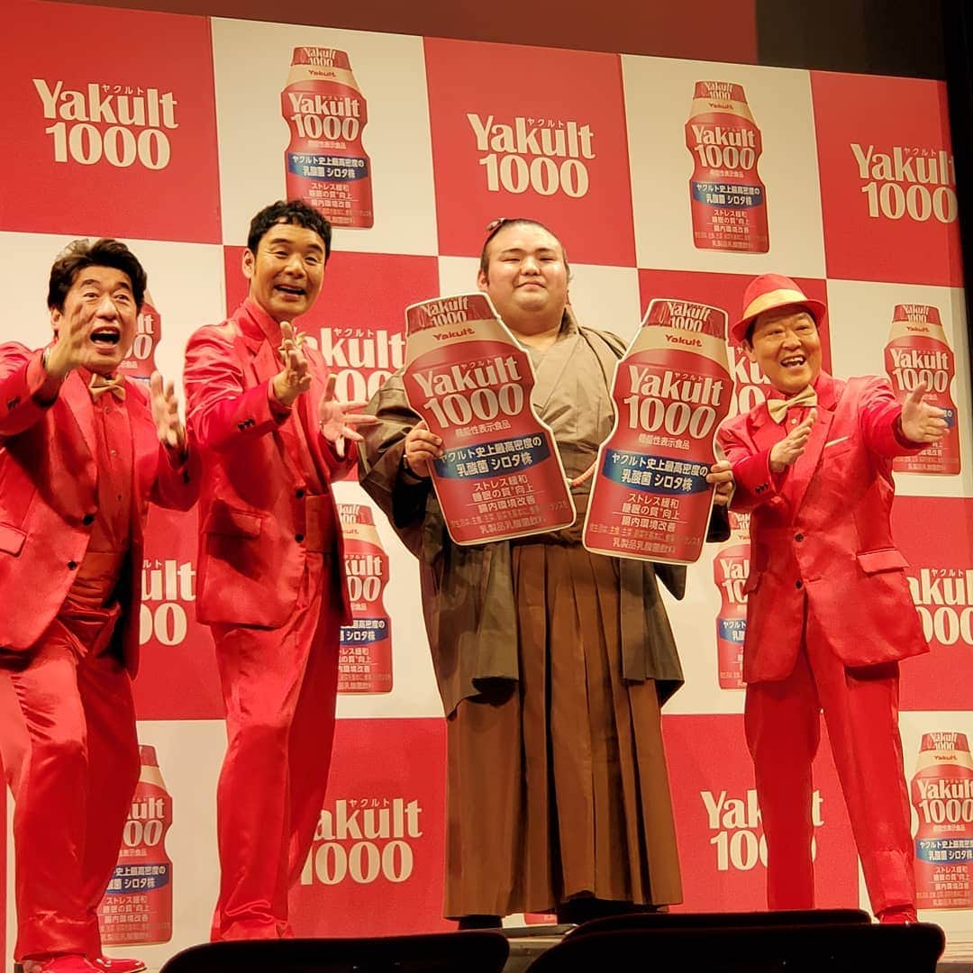 ダチョウ倶楽部のインスタグラム