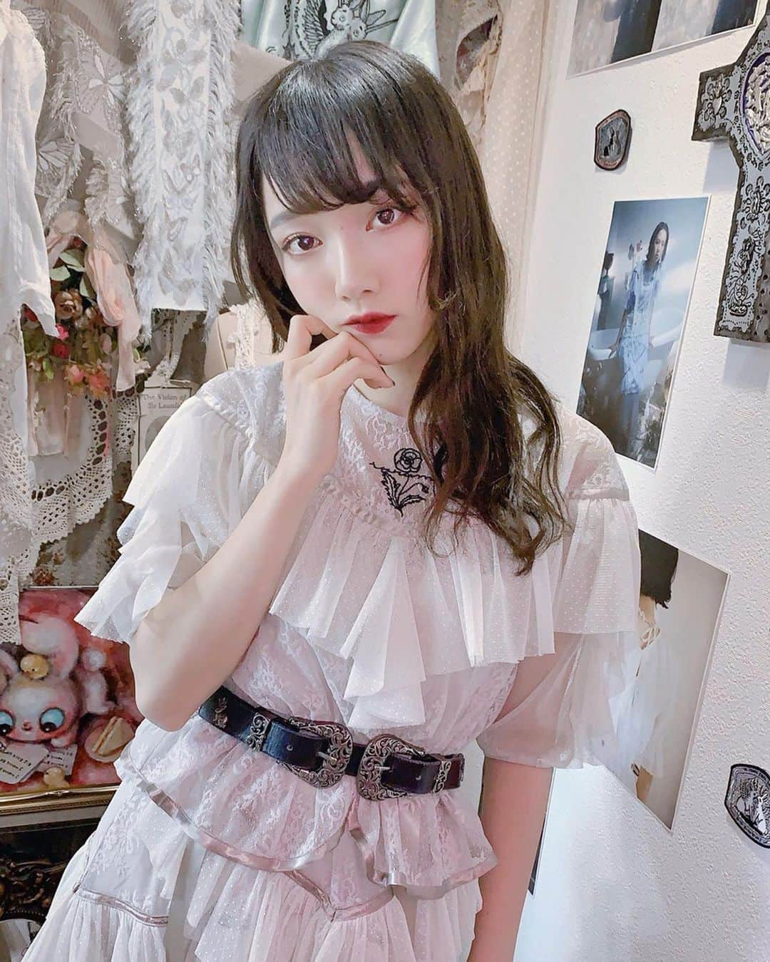 東佳苗さんのインスタグラム写真 - (東佳苗Instagram)「rurumu:2020ss snap❤︎❤︎❤︎ GANGPARADEのツキノちゃん🌙🐇色白なのでベージュ白系が似合い過ぎる…😭🙏🏻✨ . 元HKT46の井上由莉耶ちゃん❤︎ 何回か来てくれてたのですが写真載せたらファンの方からの反響が凄かったです😭✨ずっと美しい🐇 ベージュset up人気でした❤︎ .  まやちゃん🐇❤︎❤︎❤︎ ファッション好きでいつも来てくれてありがとう〜☺️🤍透明感💭 #rurumu #rurumu2020ss」12月19日 10時23分 - usagi_kanae