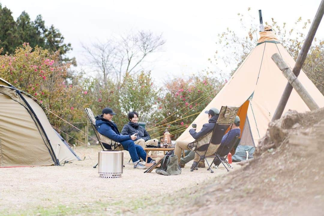 ROOT CO. Designed in HAKONE.さんのインスタグラム写真 - (ROOT CO. Designed in HAKONE.Instagram)「. Camping daytime. ・ #root_co #rootco #camp #camping #daytime #outdoor #outdoors」12月19日 11時20分 - root_co_official