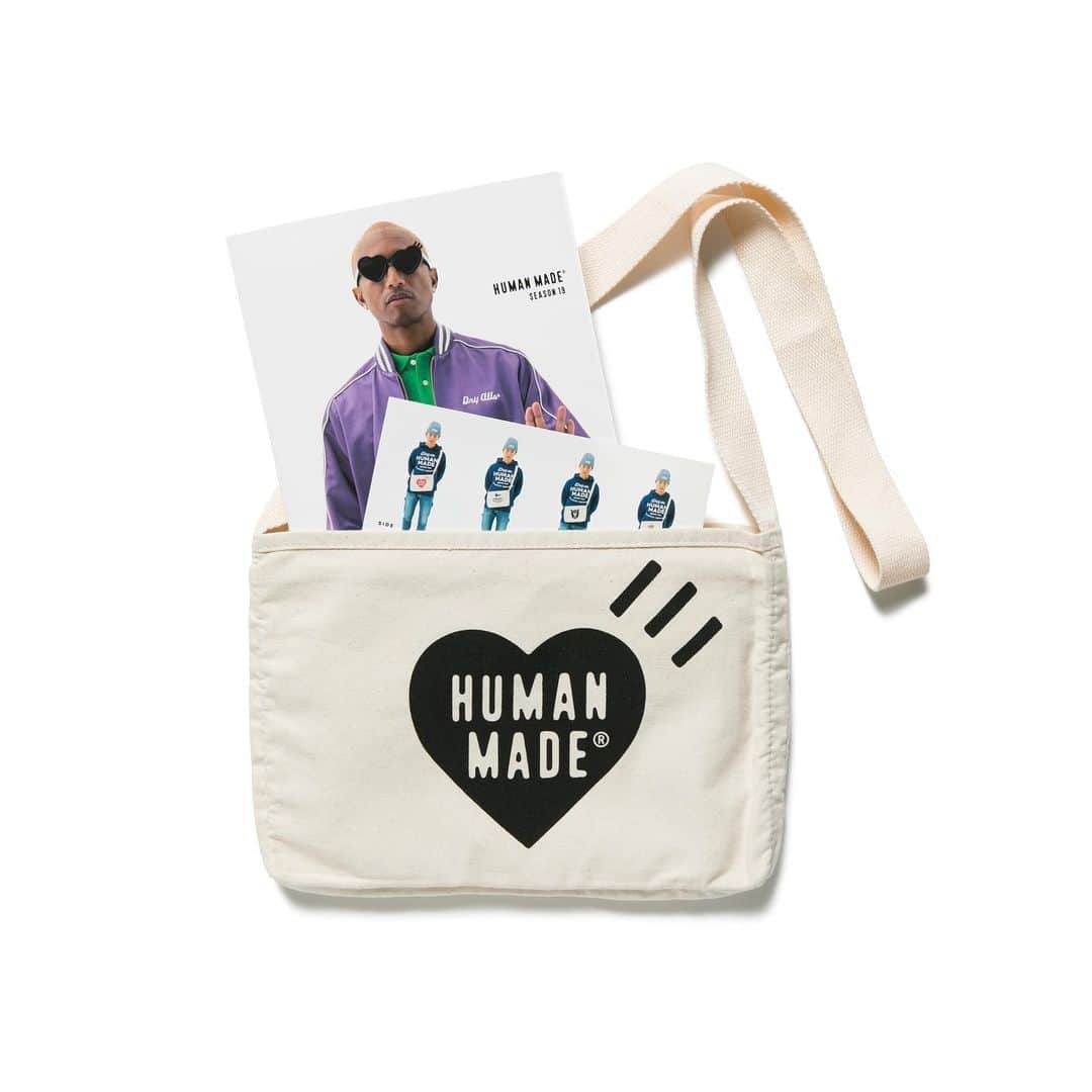 HUMAN MADEさんのインスタグラム写真 - (HUMAN MADEInstagram)「HUMAN MADE® BOOK FOR FUTURISTIC TEENAGERS SEASON 19﻿ ﻿ HUMAN MADE® 2020年春夏コレクションのカタログ、バッグ、ステッカーを1つにまとめたスペシャルブックが本日12月19日（木）より伊勢丹新宿店で先行発売いたします。バッグはリバーシブル仕様ですべての面に異なるプリントを採用。伊勢丹限定バージョンはハートのプリントがブラックになります。﻿ ﻿ 2020 Spring/Summer collection booklet complete with sticker set, look book and bag. Pre release at Isetan Shinjuku from December 19th (Thursday). The bag is reversible and has different prints on all sides. This version has a black heart motif available only from ISETAN Shinjuku.」12月19日 12時22分 - humanmade