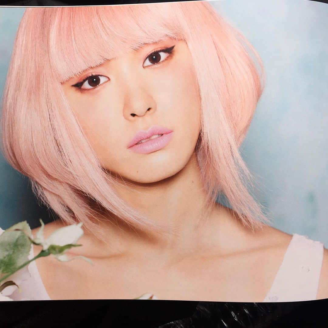 小西神士さんのインスタグラム写真 - (小西神士Instagram)「#nylonarchivebook#nylon#yuiaragaki#新垣結衣#humanhair」12月19日 12時42分 - shinji_konishi