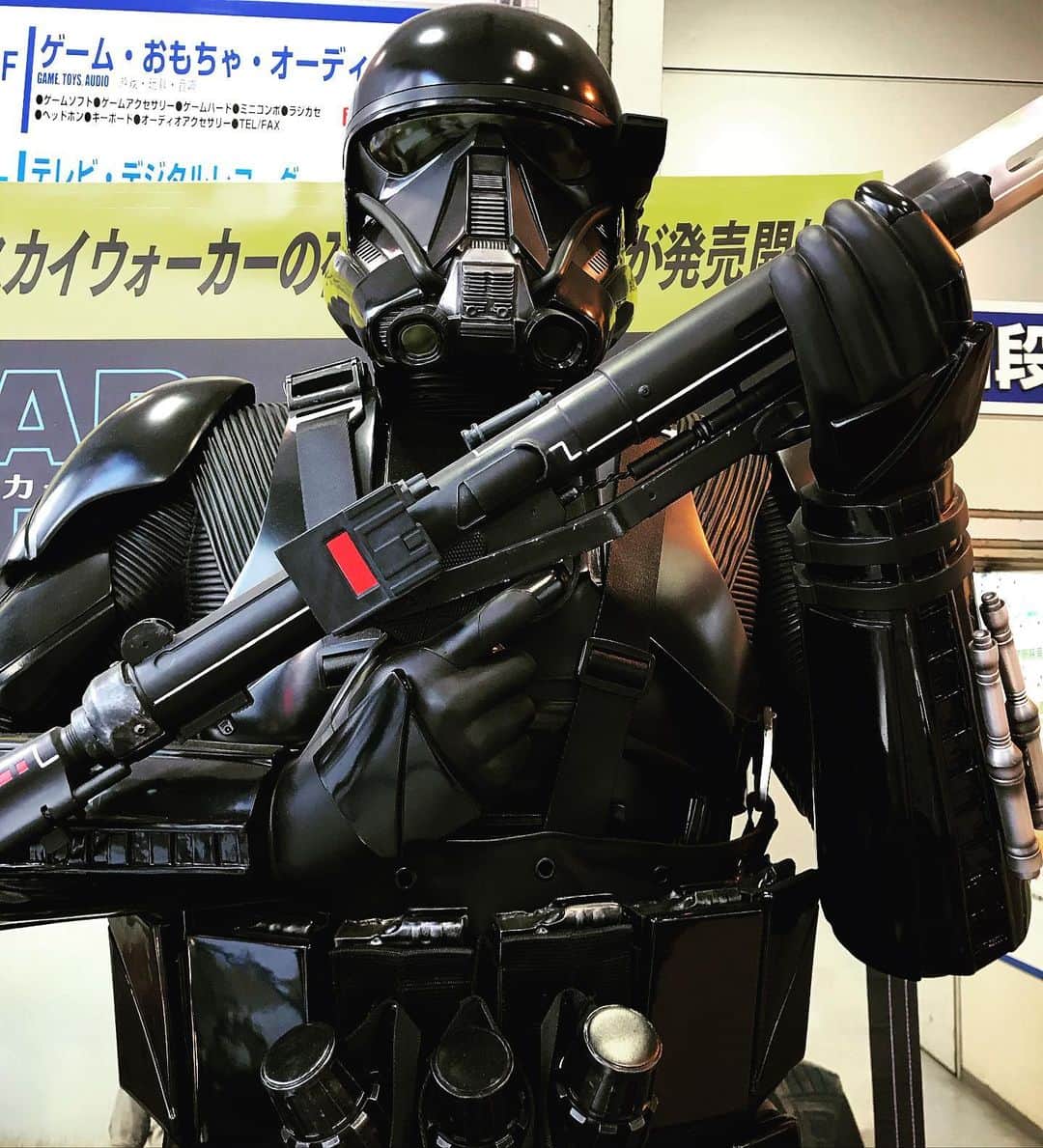 Kダブシャインのインスタグラム：「渋谷に帝国軍が！！」