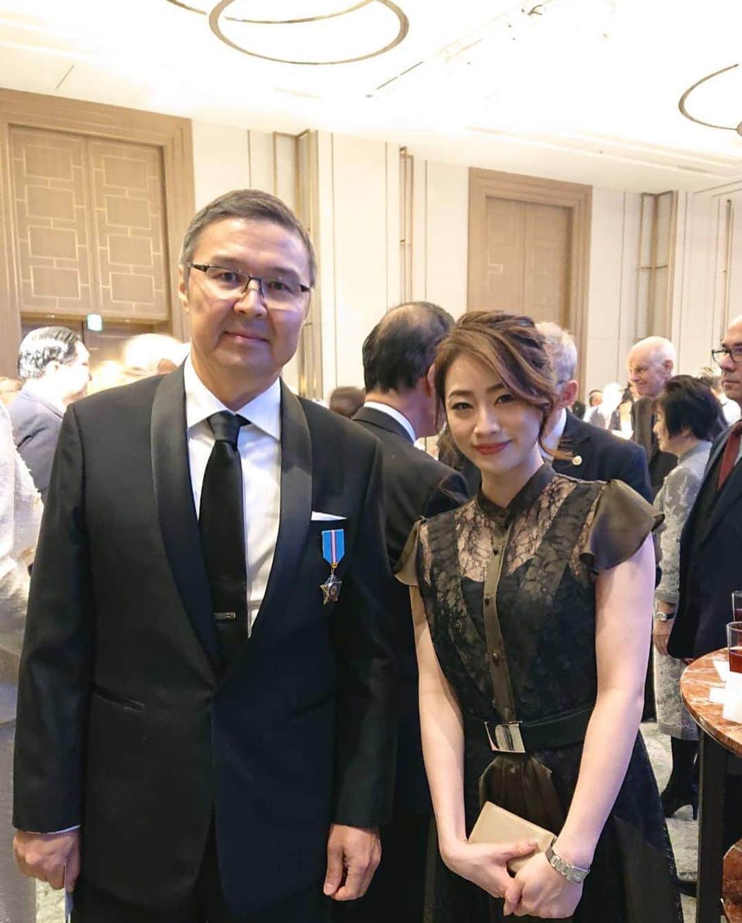 東森美和さんのインスタグラム写真 - (東森美和Instagram)「先日、12/12にカザフスタン共和国🇰🇿独立28周年の式典に招待して頂きました。  カザフスタン共和国の大使にもご挨拶させて頂きました。  弊社のお取引先様にカザフスタン大使館関連のルートをご紹介させて頂き、この度カザフスタン共和国で、マイニングビジネスのスタートのお手伝いをさせて頂きました。  日本でマイニング稼働してる方や、マイニングをお考えの方は、ぜひマシン受け入れ可能ですので、ご連絡頂ければ、ご紹介させて頂きます✨  ぜひお気軽にお問い合わせください〜  #カザフスタン #カザフスタン共和国 #カザフスタン共和国28周年 #東森美和 #マイニングマシン #マイニング」12月19日 16時50分 - higashimorimiwa