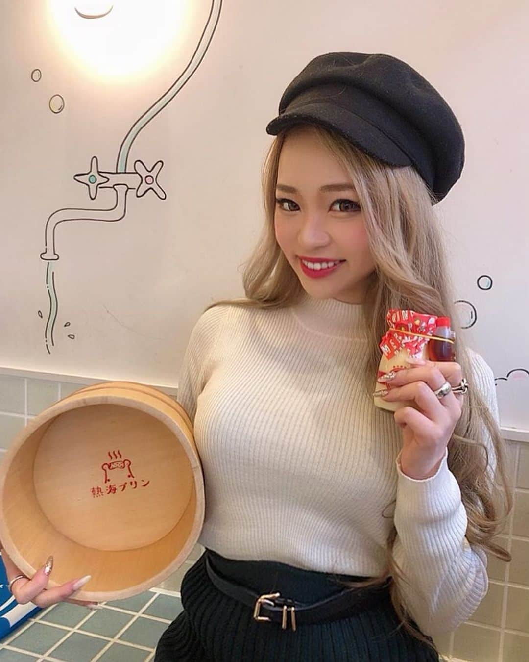 KEIさんのインスタグラム写真 - (KEIInstagram)「12月唯一のお休みは熱海へ♨️ . 東京に居る時の私では絶対にしないけど、だからこそ、 自然に触れてひたすらゆっくりして温泉に入る1日を過ごしたくて 熱海に来たよ😚 . . 普段は我慢してる大好きプリンも久しぶりに食べて、 ゆっくり過ごしてかなりパワーチャージ🔥❤️🔥❤️ . . やっぱ和がすきだなああ😩💓 . 動画だいぶあざとい🤣🤣🤣 . . . #cyberjapan #cjd_kei #cjd #サイバージャパン #サイバージャパンダンサーズ #熱海　#熱海プリン #温泉旅行」12月19日 17時06分 - kei_oktwins