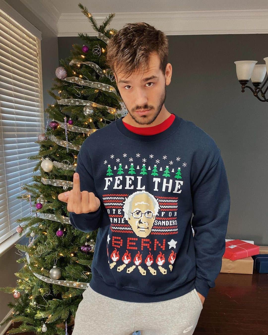 ジェイコブ・ホワイトサイズのインスタグラム：「fuk trump」