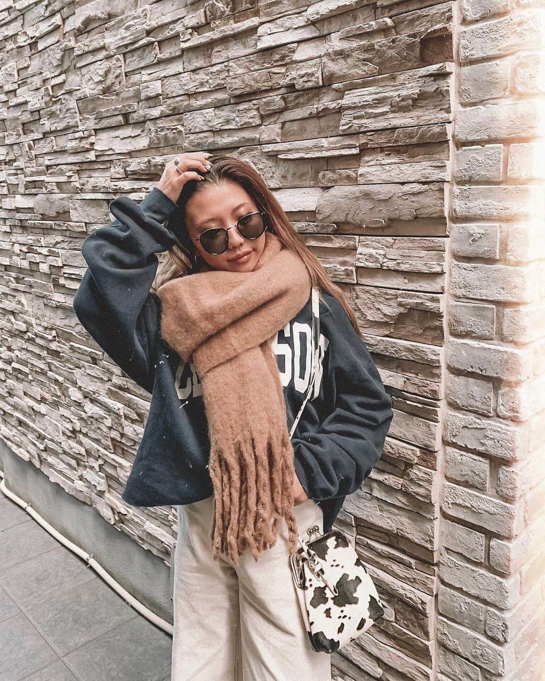 ✷kana✷のインスタグラム：「🍂 . . 年末体調崩しがち🥶泣 年始の旅行のためにも今年は おとなしく過ごそう〜、、 . #いつコ」