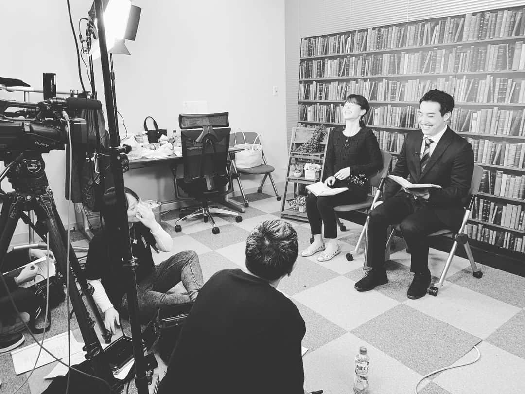 前田真理子さんのインスタグラム写真 - (前田真理子Instagram)「毎回、みんなで大爆笑する素敵な現場です✨」12月19日 20時08分 - mariko_maeda_