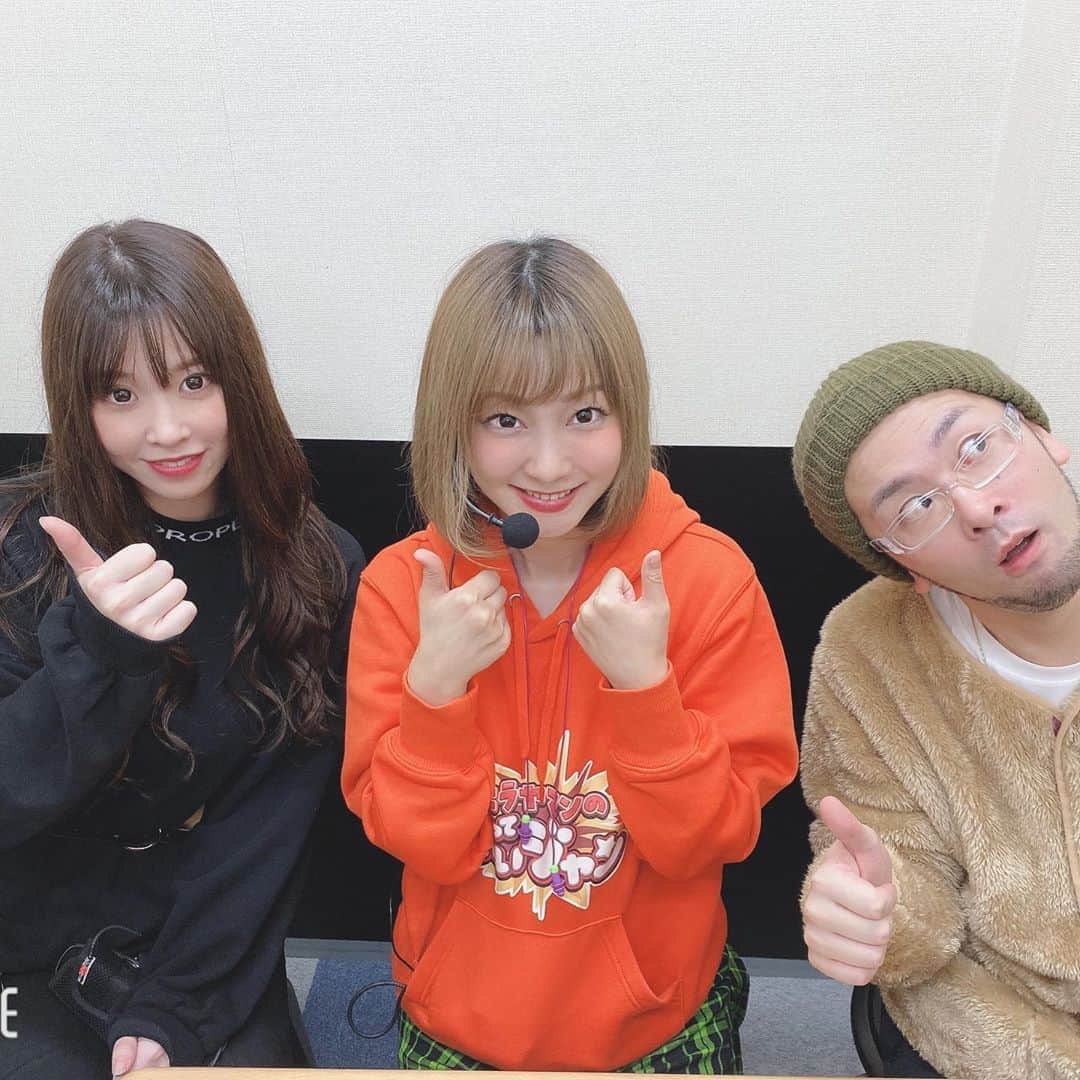 ヒラヤマンのインスタグラム：「ぱちっていいジャン楽しかったー！ 来月は山梨♡ #ヤルヲ #七瀬静香 #甲斐ちゃん #川畑さん #東京マルハンチャンネル」