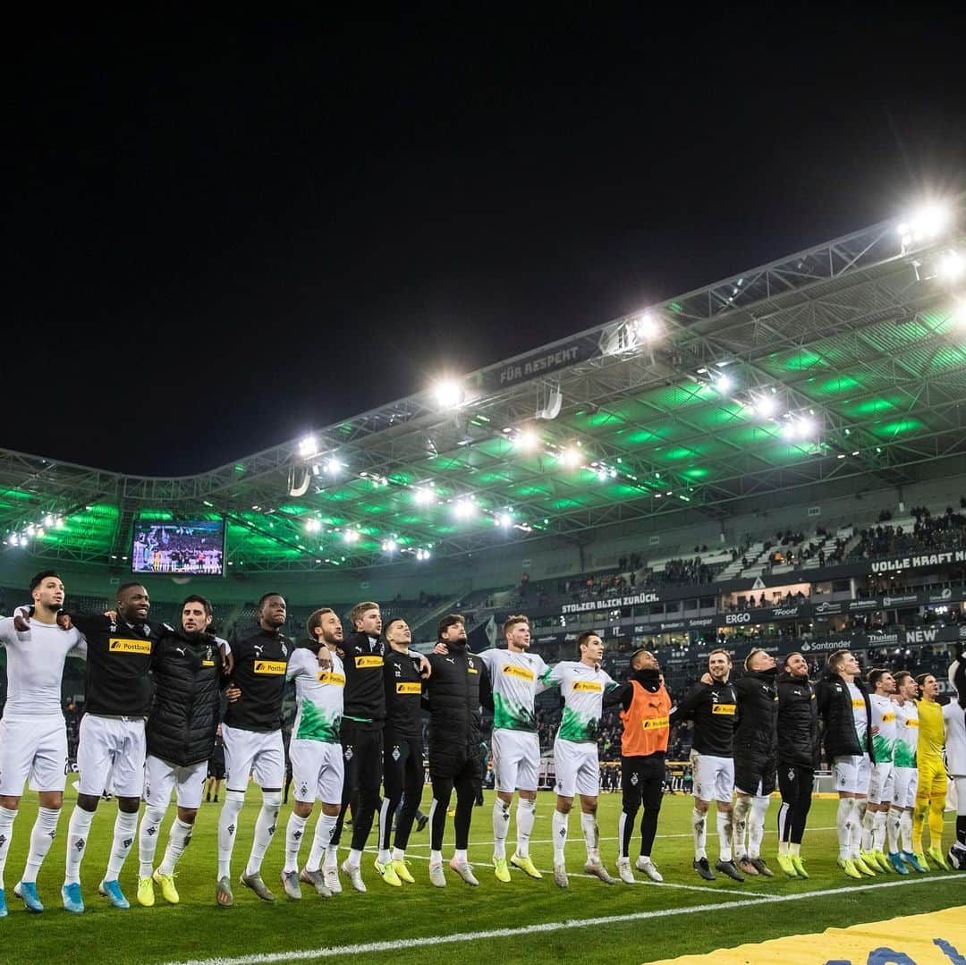 パトリック・ヘアマンさんのインスタグラム写真 - (パトリック・ヘアマンInstagram)「Toller Jahresabschluss im Borussia Park! 1️⃣4️⃣0️⃣ Spiele Auswechselrekord eingestellt 👍🏼 noch einmal alles raushauen in Berlin!🔥」12月19日 21時42分 - flaco7