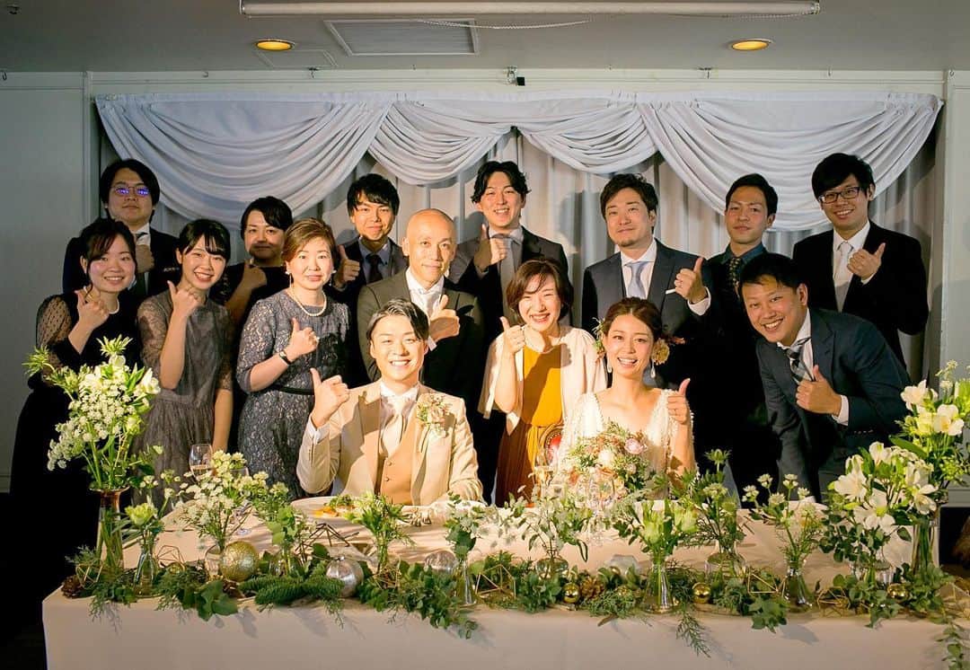 坂本翔さんのインスタグラム写真 - (坂本翔Instagram)「ROC inc.﻿ ﻿ 全員は揃えなかったけど、自分の結婚披露宴で会社メンバーと集合写真を撮れたのは嬉しかった😊」12月19日 22時20分 - genxsho