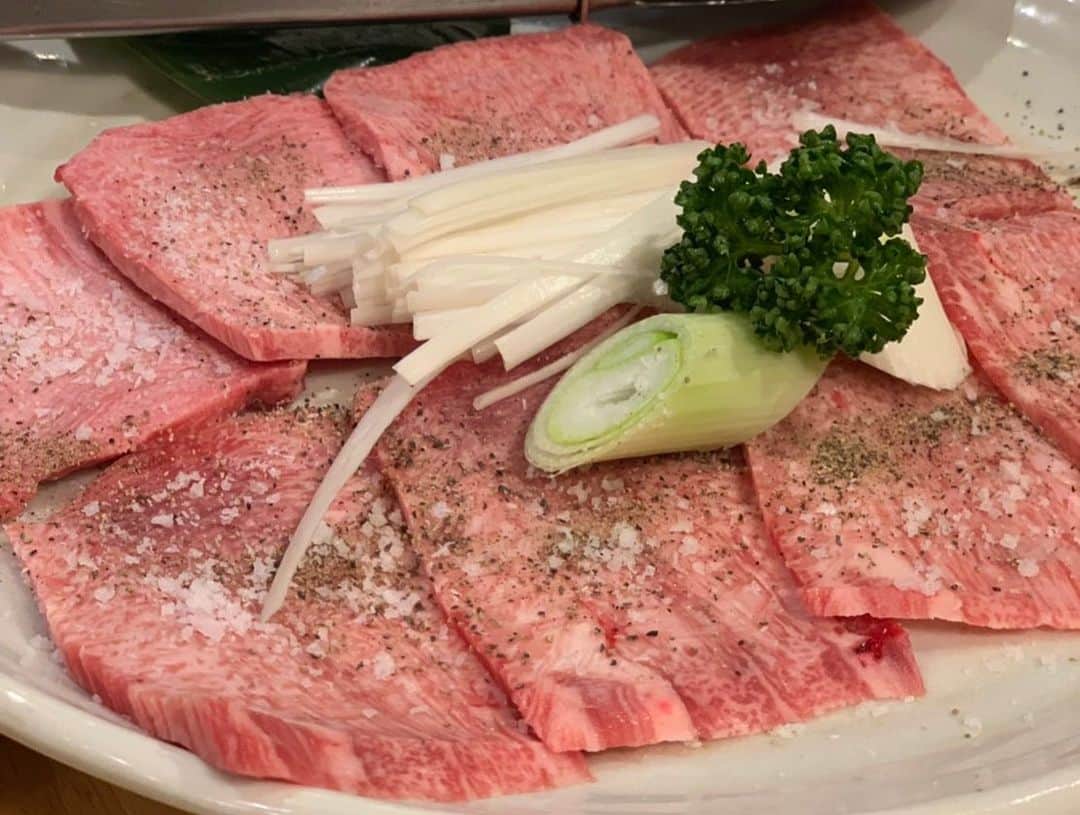 宮田和幸さんのインスタグラム写真 - (宮田和幸Instagram)「日本一とも言われる焼肉屋さん シャトーブリアン出たけど個人的にはタン塩が一番好きです #焼肉 #グルメ」12月19日 22時37分 - miyata.hercules