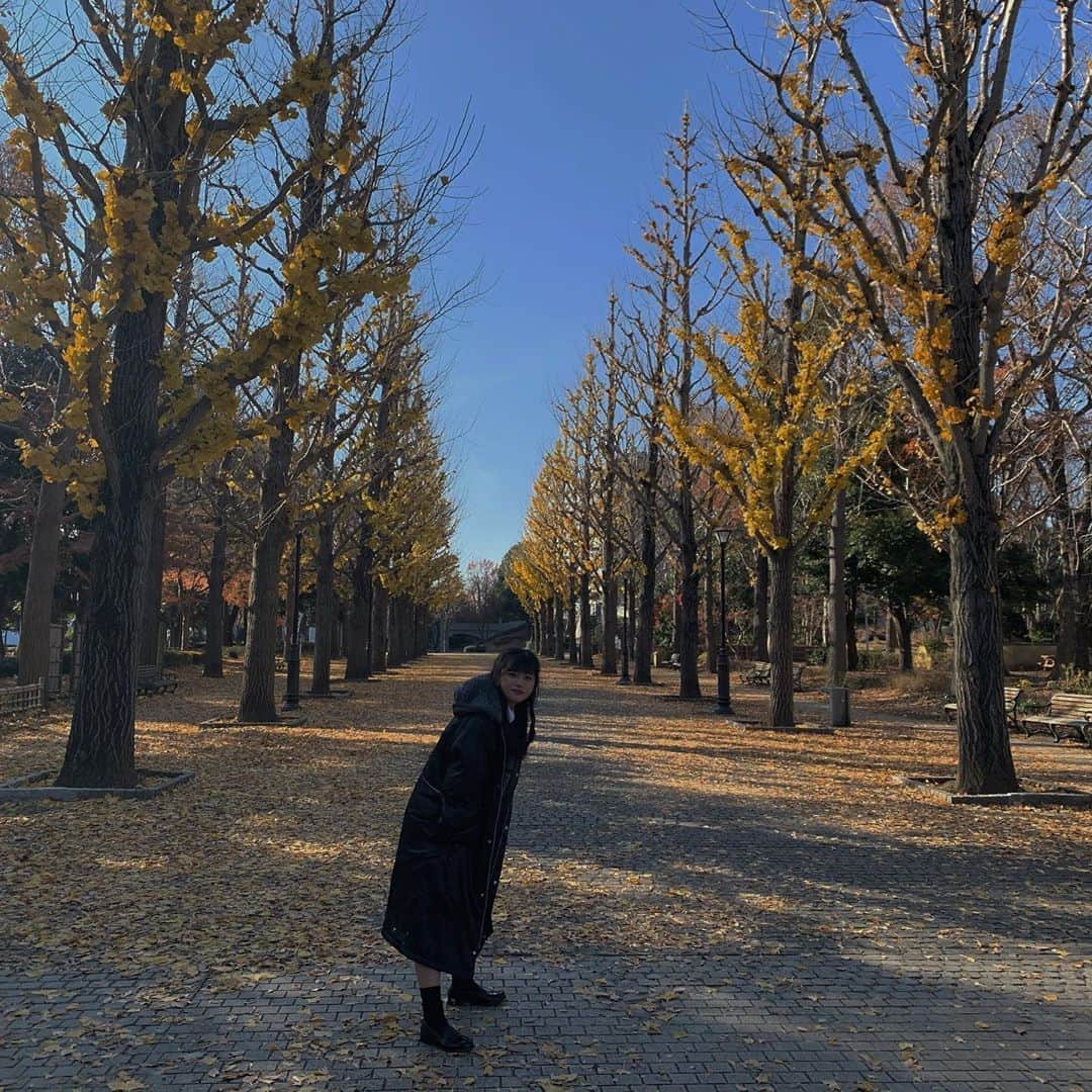 西村瑠香のインスタグラム：「秋」