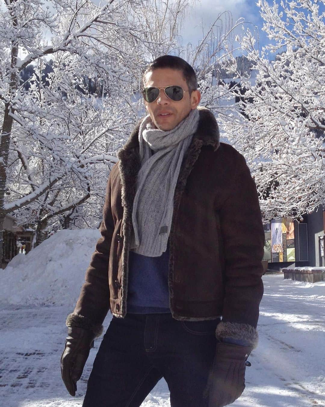 Rodner Figueroaさんのインスタグラム写真 - (Rodner FigueroaInstagram)「#tbt Let it snow!!! ❄️ #aspen #winter #rodnerfigueroa #rodnerfigueroastyle」12月19日 22時51分 - rodnerfigueroa