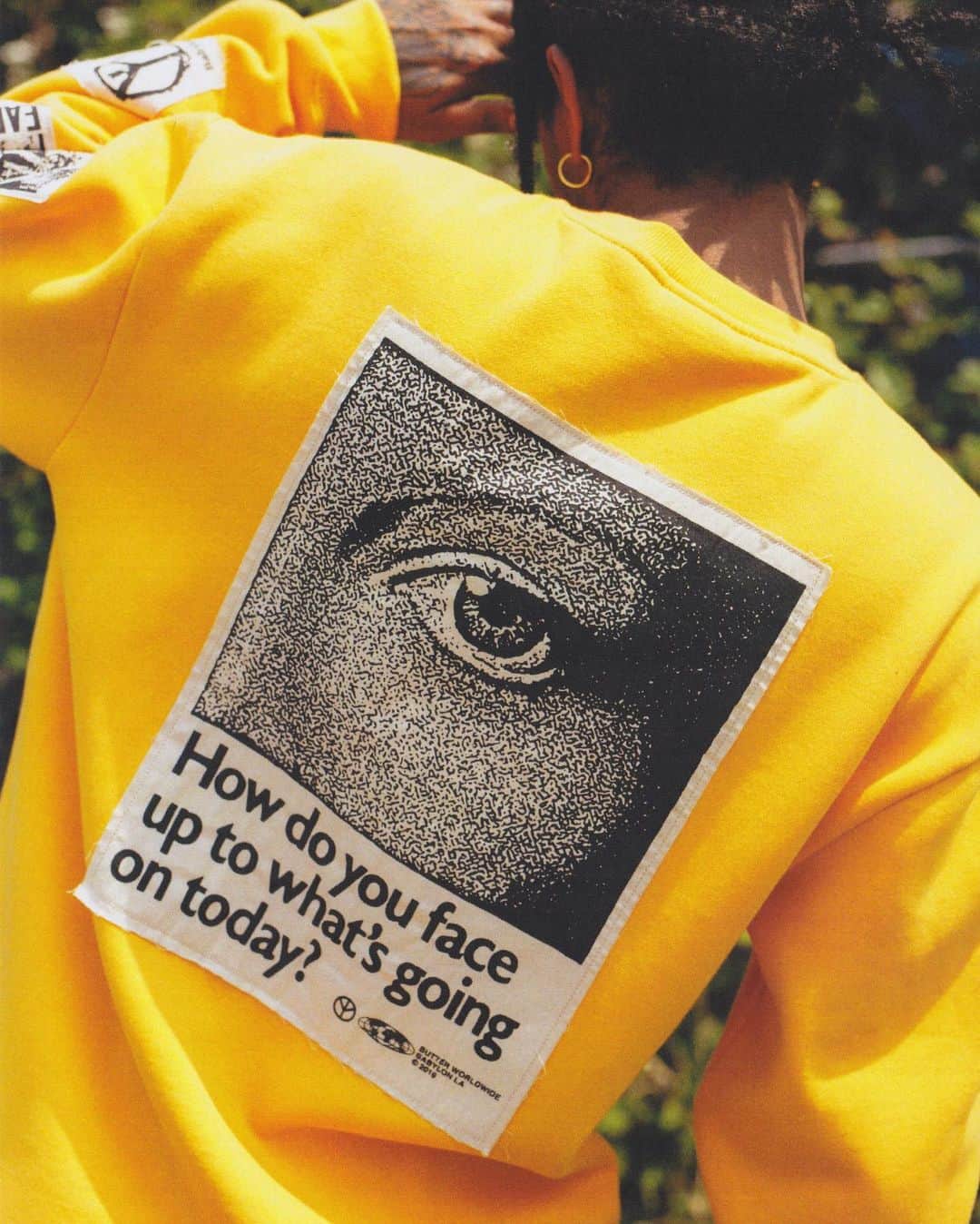 HYPEBEASTさんのインスタグラム写真 - (HYPEBEASTInstagram)「@hypebeaststyle: @babylon.la has enlisted @buttergoods for a new collaborative collection. Included is a selection of crewnecks, T-shirts and shorts which boast playful co-branding that incorporates elements from both labels’ signature logos. Swipe ti check out the patch-heavy items. They'll be available at Babylon LA's pop-up store in Melbourne, Australia, on December 21. ⁠⠀ Photo: @wilhelmphilipp」12月20日 4時16分 - hypebeast
