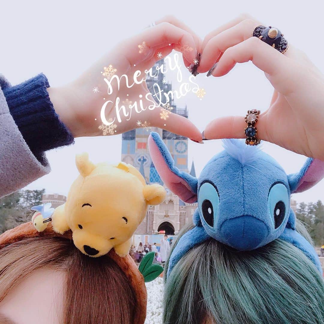 なかやまちえこのインスタグラム：「christmas🎄✨ #ディズニーランド #tdr #disneyland」