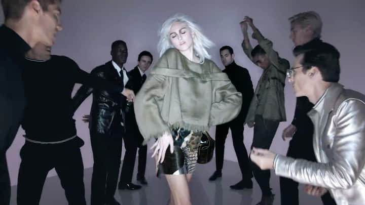 カリーヌ・ロワトフェルドのインスタグラム：「Good memories, it’s always summer! Thank you @tomford @ladygaga @nick_knight @sammcknight1 @stephane_marais_officiali @stephengalloway @nilerodgers」