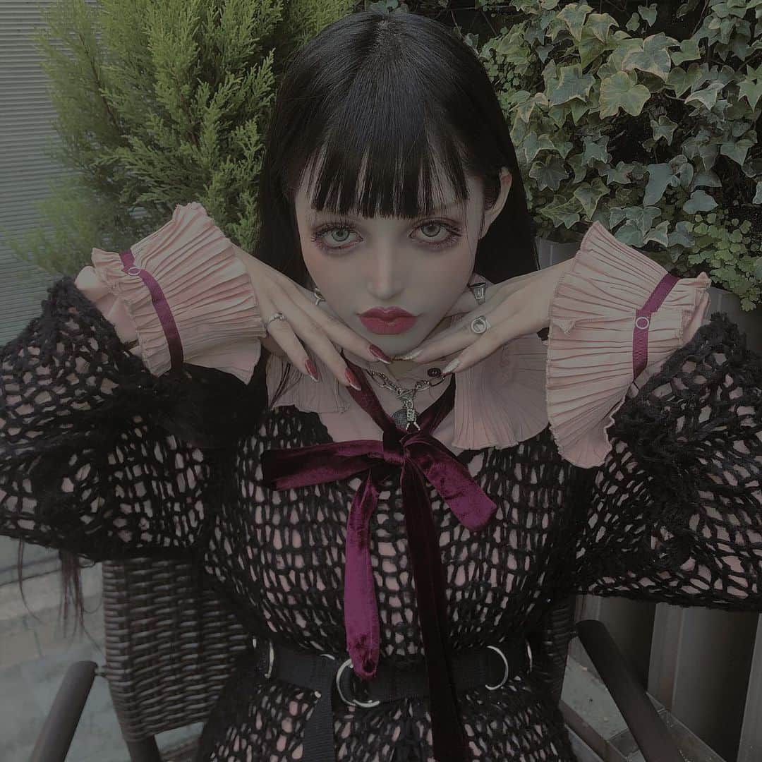 chiiiiiのインスタグラム：「コメントしてみて。  shirt🎀(@17kg_official )」