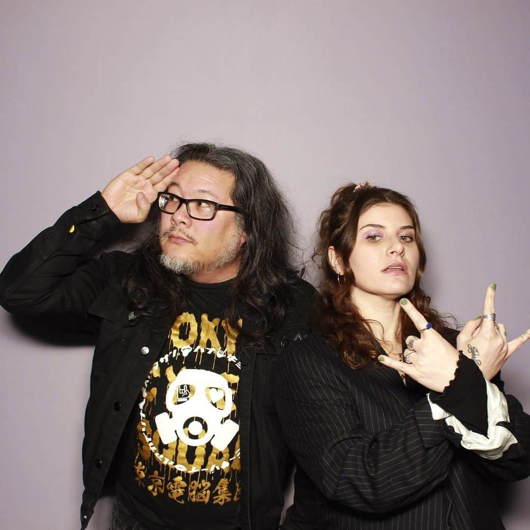 ベスト・コーストのインスタグラム：「naughty & nice (roles interchangeable) ⁣ 🎅🏻🎄☃️🎁」