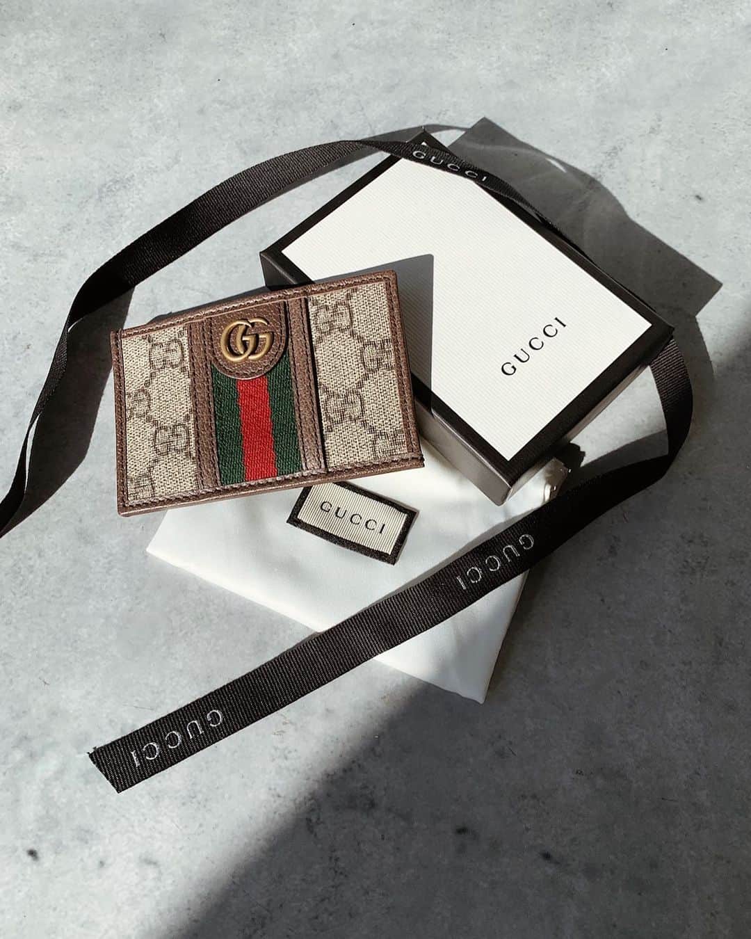 Ｈedyさんのインスタグラム写真 - (ＨedyInstagram)「【WEB掲載予定】 GUCCI ophidia gg cardholder. . @hedy_worldwide  #vintage #vintageshop #hedy #hedy_japan #gucci  #bag #fashion #accessary #ggdb」12月20日 12時58分 - hedy_vintage