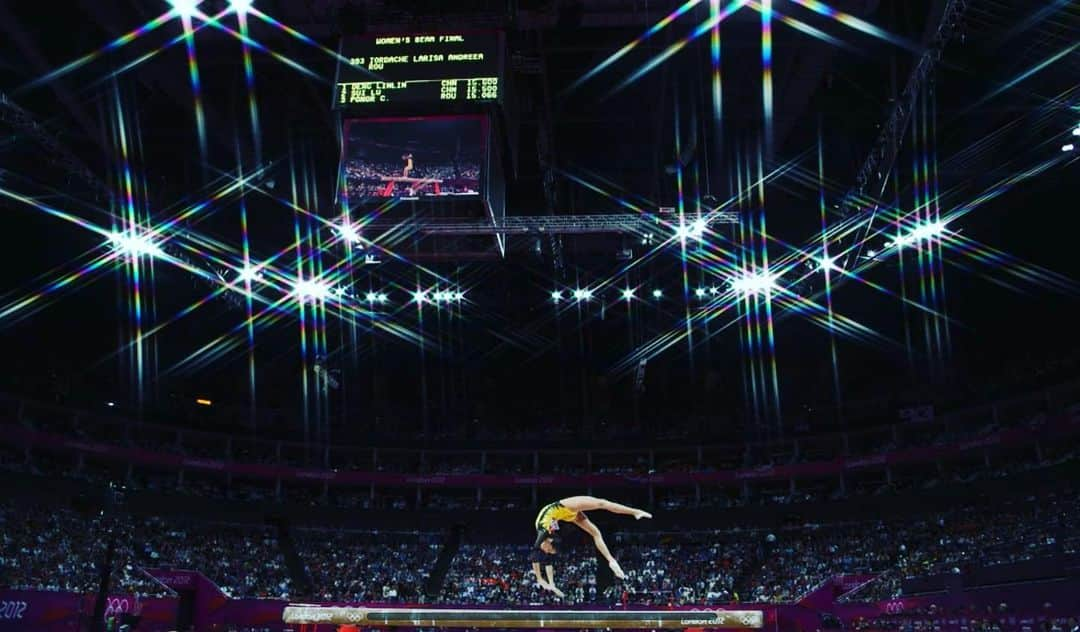 ラリサ・ヨルダケさんのインスタグラム写真 - (ラリサ・ヨルダケInstagram)「In time⭐️」12月20日 5時13分 - larisa_iordache