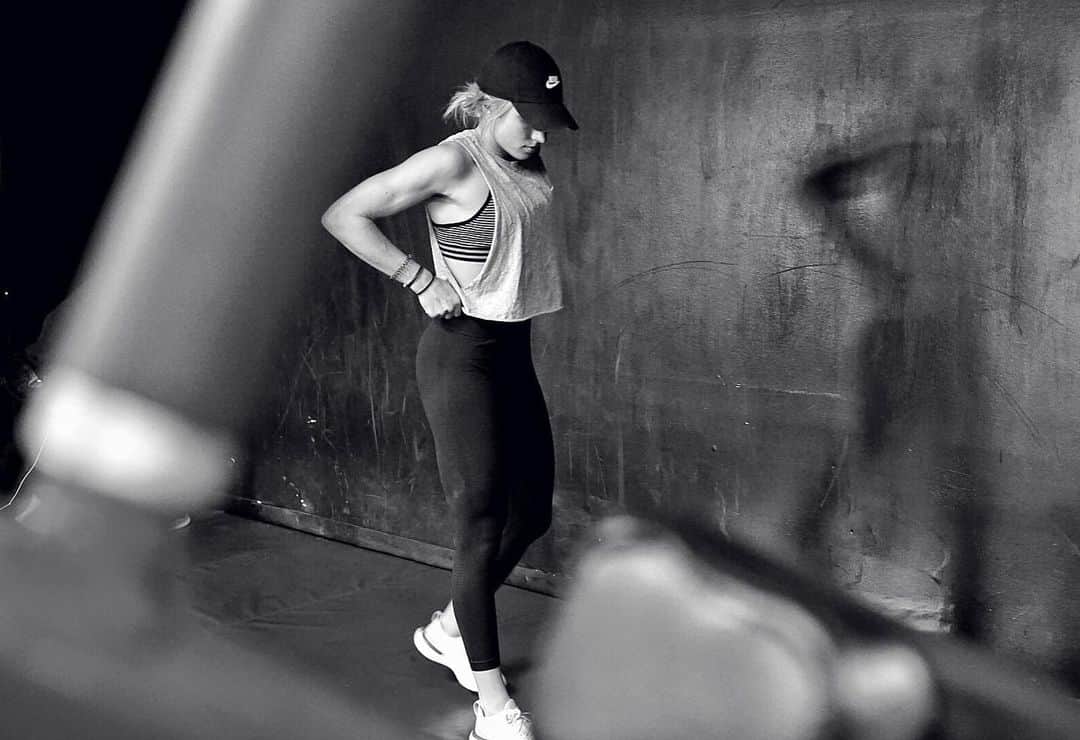 Sierra Brooksのインスタグラム：「💭」