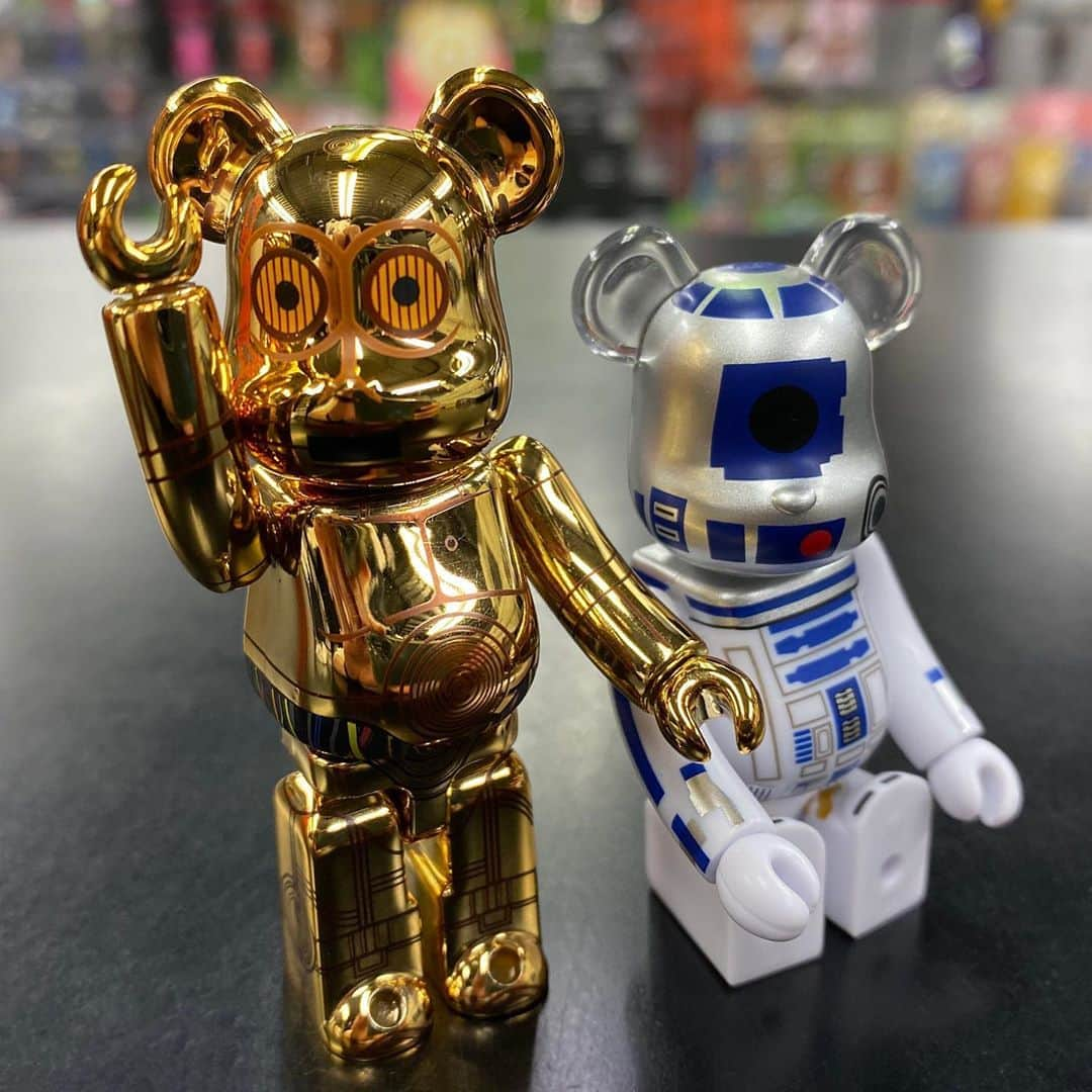 MEDICOM TOYさんのインスタグラム写真 - (MEDICOM TOYInstagram)「🌌💥💫 ©️ & TM Lucasfilm Ltd.  #starwars #c3po #r2d2 #lucasfilm #bearbrick #medicomtoy #スターウォーズ #ベアブリック #メディコムトイ」12月20日 10時45分 - medicom_toy