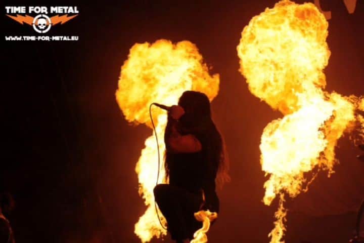 Of Mice & Menのインスタグラム：「🔥 "Through the firestorm, I will remain" 🔥」