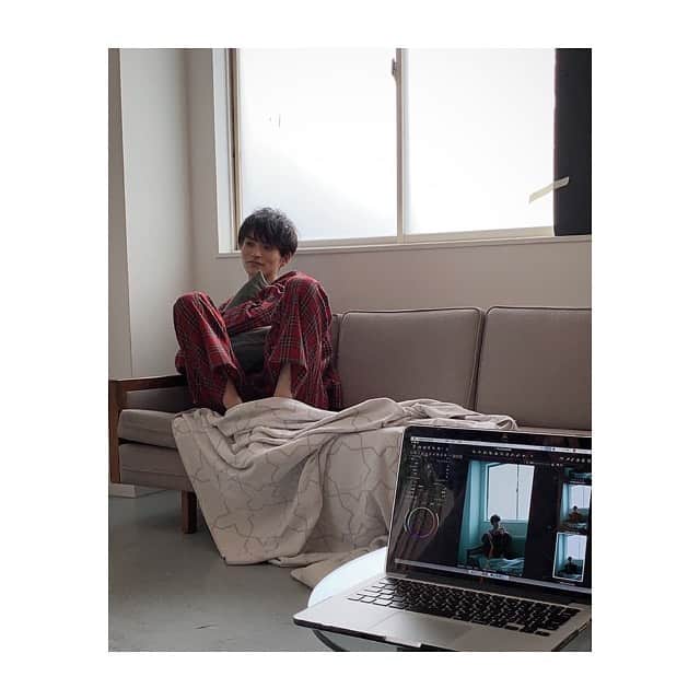 山本涼介さんのインスタグラム写真 - (山本涼介Instagram)「😴😴😴 #2020 #オフショット」12月20日 21時53分 - ryosuke_y_515