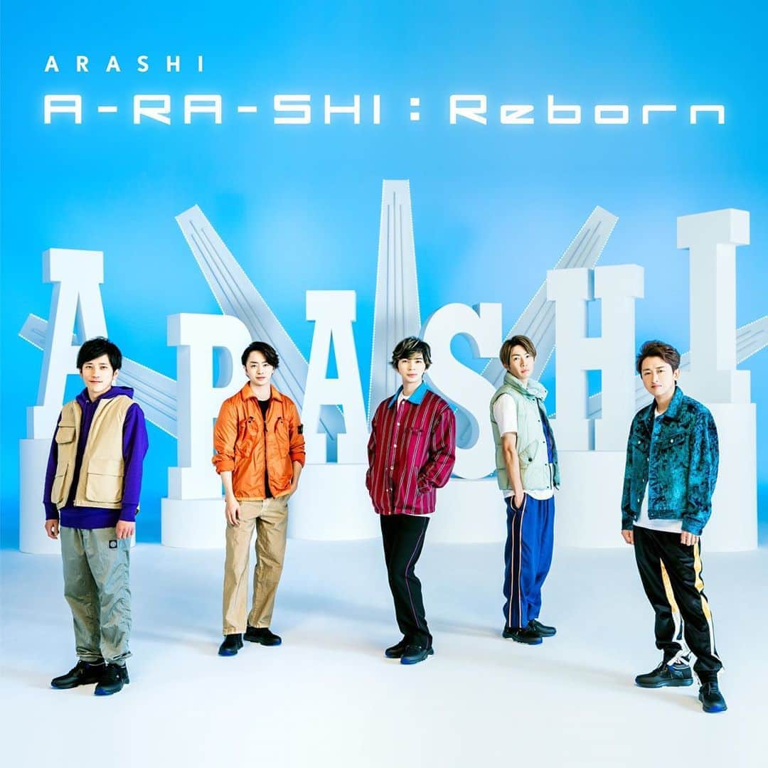 嵐（ARASHI）さんのインスタグラム写真 - (嵐（ARASHI）Instagram)「僕らの新曲「A-RA-SHI : Reborn」が本日リリースされました！リンクをクリックして今すぐ聴いてみてね！ Our new song "A-RA-SHI : Reborn" is now available!  Click the link in bio to listen now.  #嵐 #ARASHI」12月20日 14時14分 - arashi_5_official