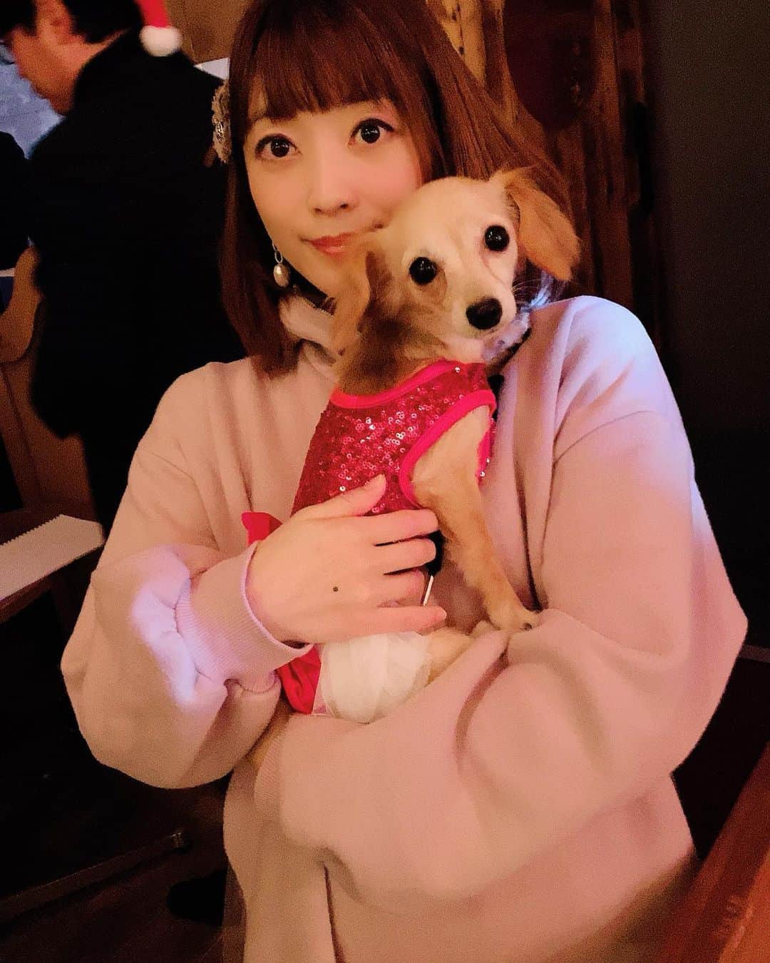 林村ゆかりさんのインスタグラム写真 - (林村ゆかりInstagram)「一昨日のイベント来てくださった皆さま、ありがとうございました！！﻿ 配信でも応援ありがとうございました！！﻿ 色んな方に会えたり、私にとって新しいことがひとつ実現できてすごく楽しかったです。﻿ ﻿ 不器用で悩んだりすることもありますが、﻿色んな方のお力添えをお借りしつつ…﻿ 試行錯誤して良くしていきながらまた新しいことにチャレンジしたいと思います！﻿ ﻿ ライバーはスローペースに。﻿ ライバーエージェントにさらに力を入れて、YouTube含め他のSNSもまた挑戦します。﻿ ﻿ ﻿ ﻿ ﻿ この写真の服は全身DIORです😎✨﻿ 一昨日のステージではCA4LAで買ったお帽子で。﻿ ﻿ ﻿ ﻿ ﻿ #bigo#bigolive#ライブ配信#livestreaming#ライバー#ライブストリーミング#クリスマス#クリスマスパーティ#コーデ#dress#ドレス#パーティドレス#dior」12月20日 14時31分 - yukarice0